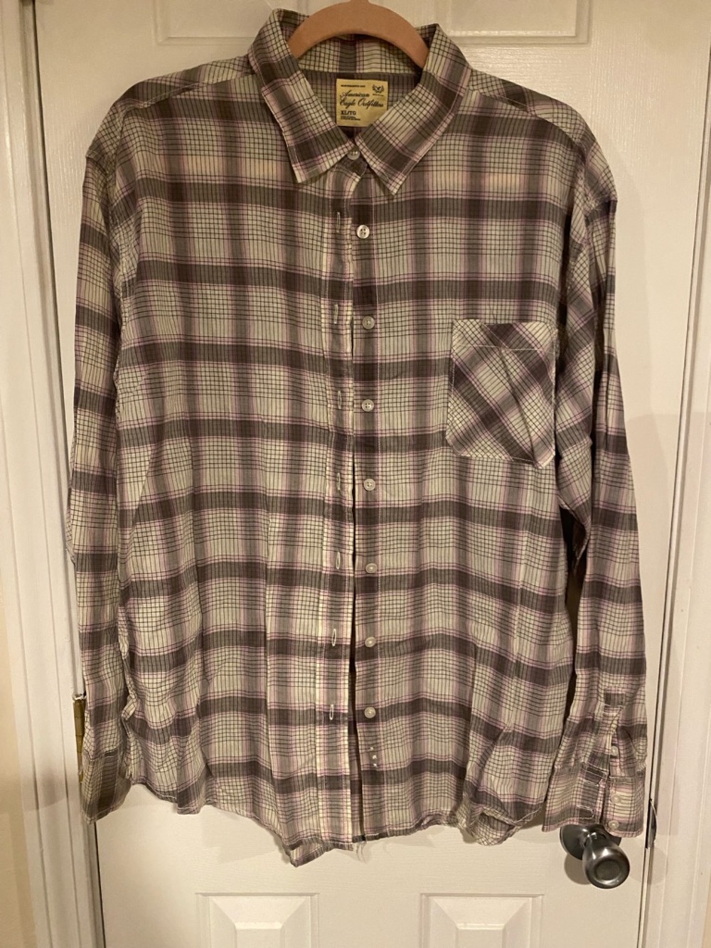 American Eagle Outfitters Plaid Button-Down Shirt in Pink and Gray Plaid